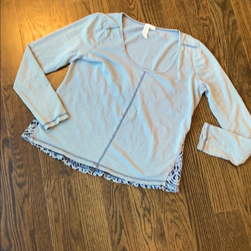 Others Follow soft cotton top, size M